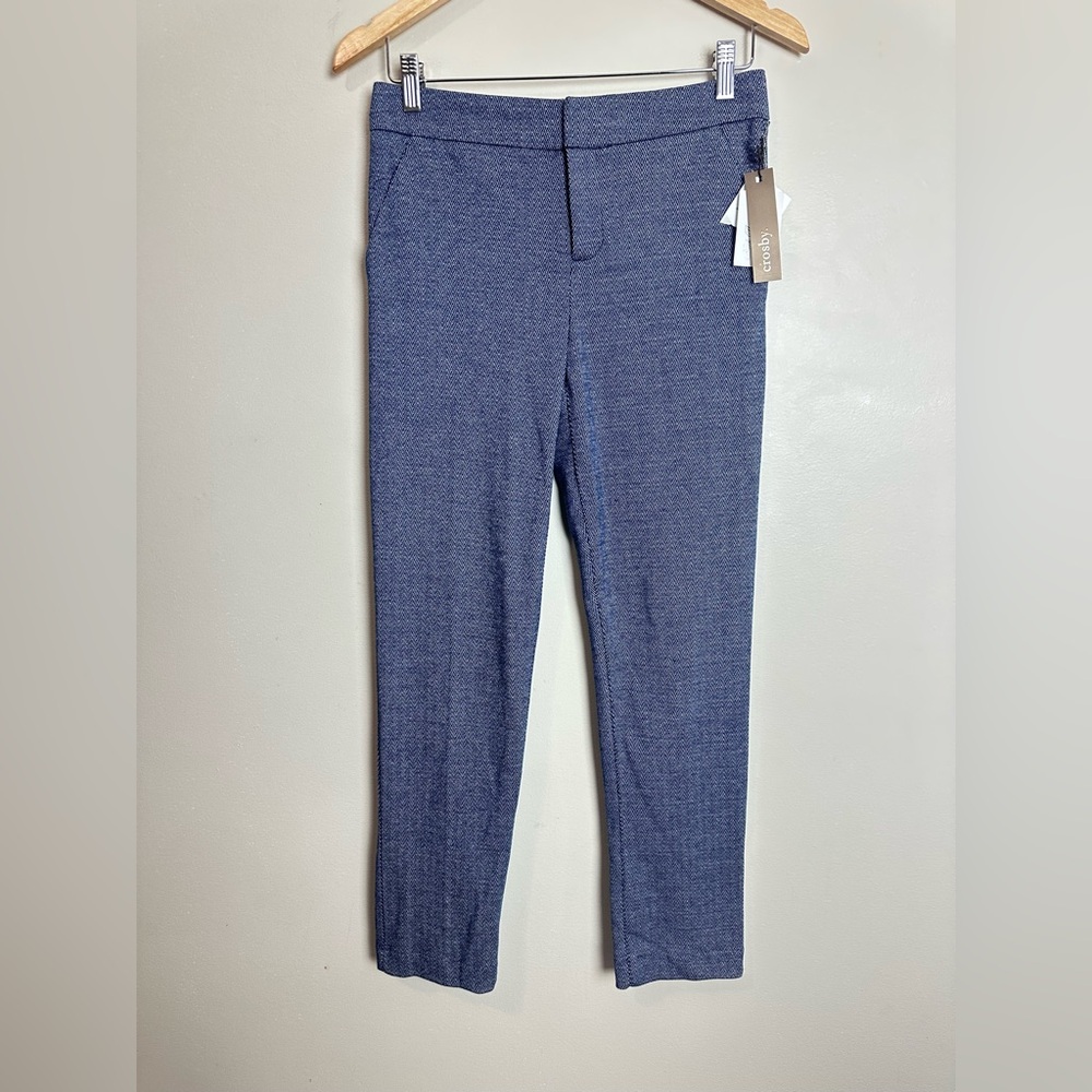 Crosby Size 2 Navy and White Patterned Pants